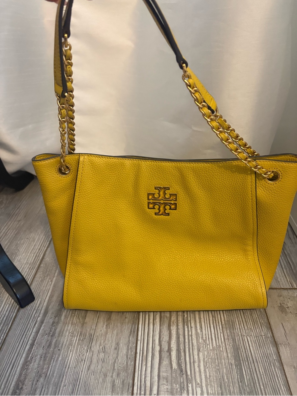 Tory Burch Yellow Pebbled Leather Chain-Handle Shoulder Bag